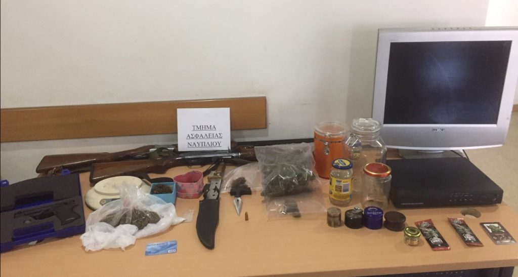 με την συνδρομή του αστυνομικού σκύλου « DECO » ανίχνευσης ναρκωτικών ουσιών Αργολίδας